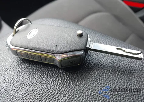 2021 Kia Forte Lxs из США, поврежденный, VIN 3KPF24AD9ME410130